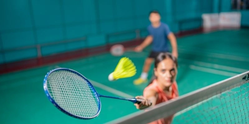 Cách Chọn Vợt Phù Hợp Với Lối Đánh Tấn Công