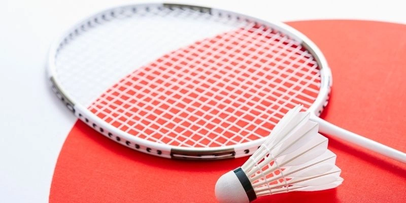 Cách Phân Biệt Vợt Cầu Lông Thật Và Giả
