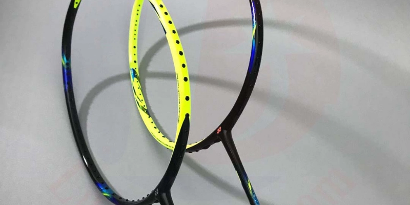 Vợt Yonex Astrox 77
